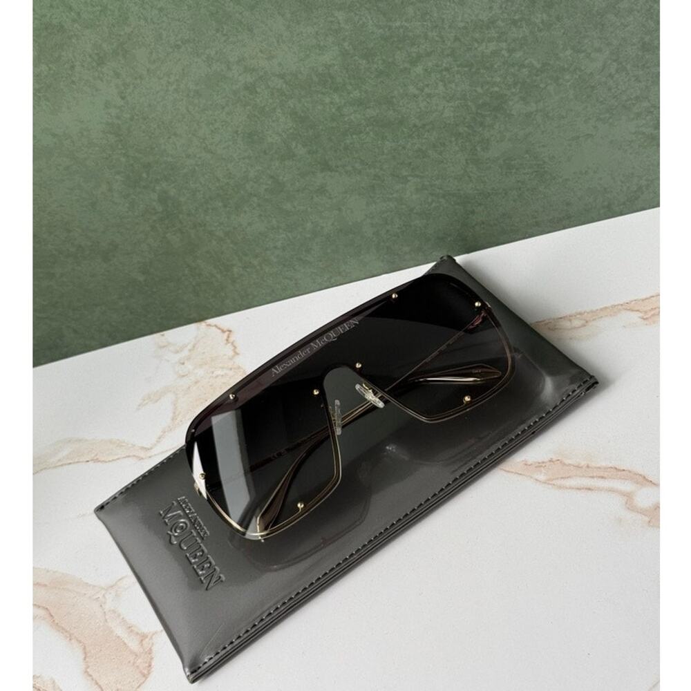 NEW Alexander McQueen AM0362S Gold Grey Studded Mask Sunglasses